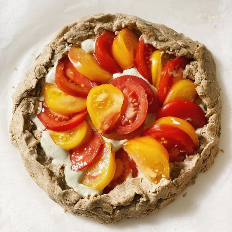 Recette - Tarte rustique tomate sauce cajou - Good marché